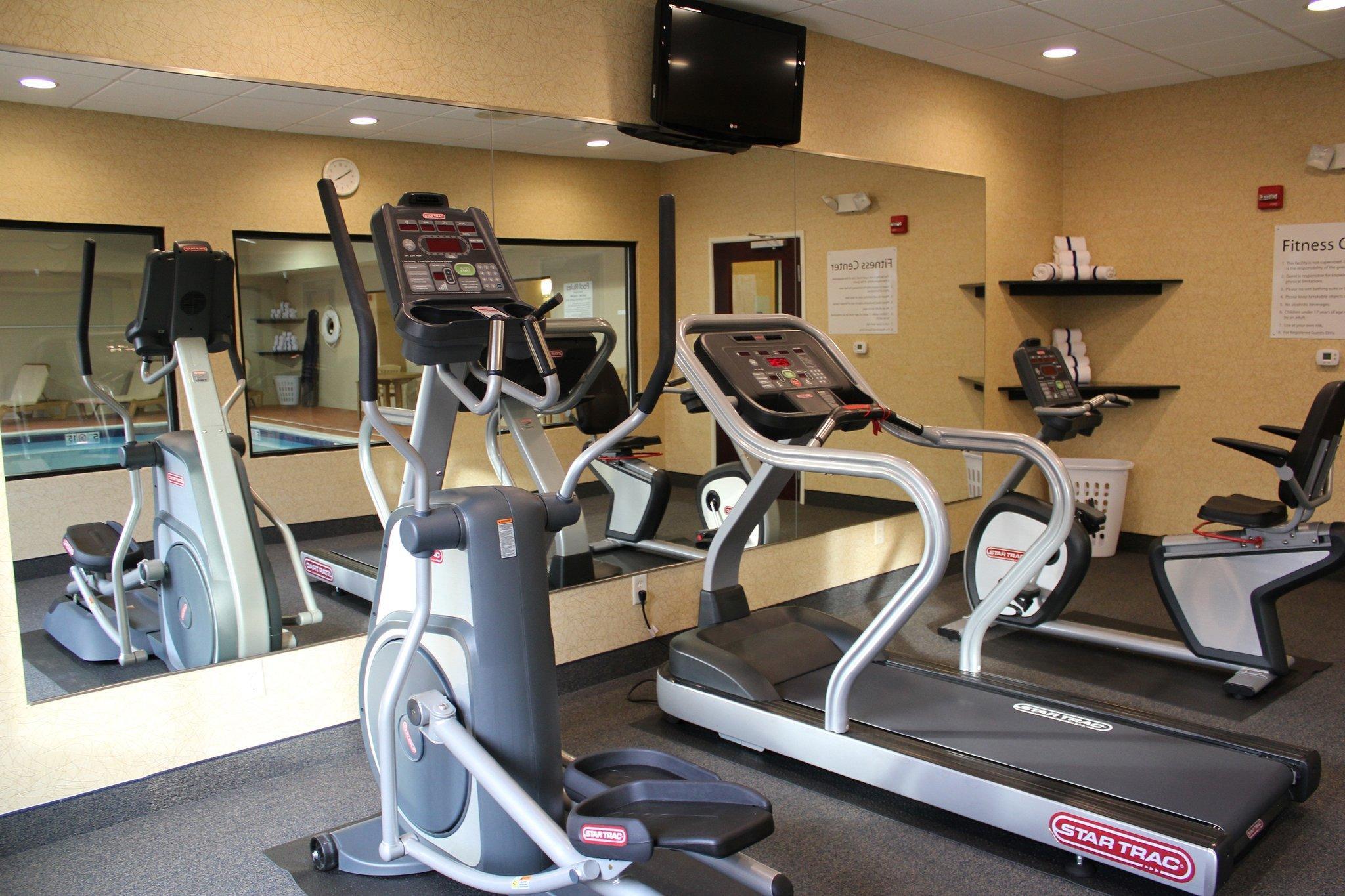 Holiday Inn Express Niles By Ihg Facilidades foto
